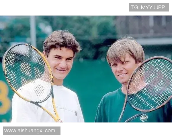 足球巨星背后的故事与成就分析：探索他们的成长历程与影响力